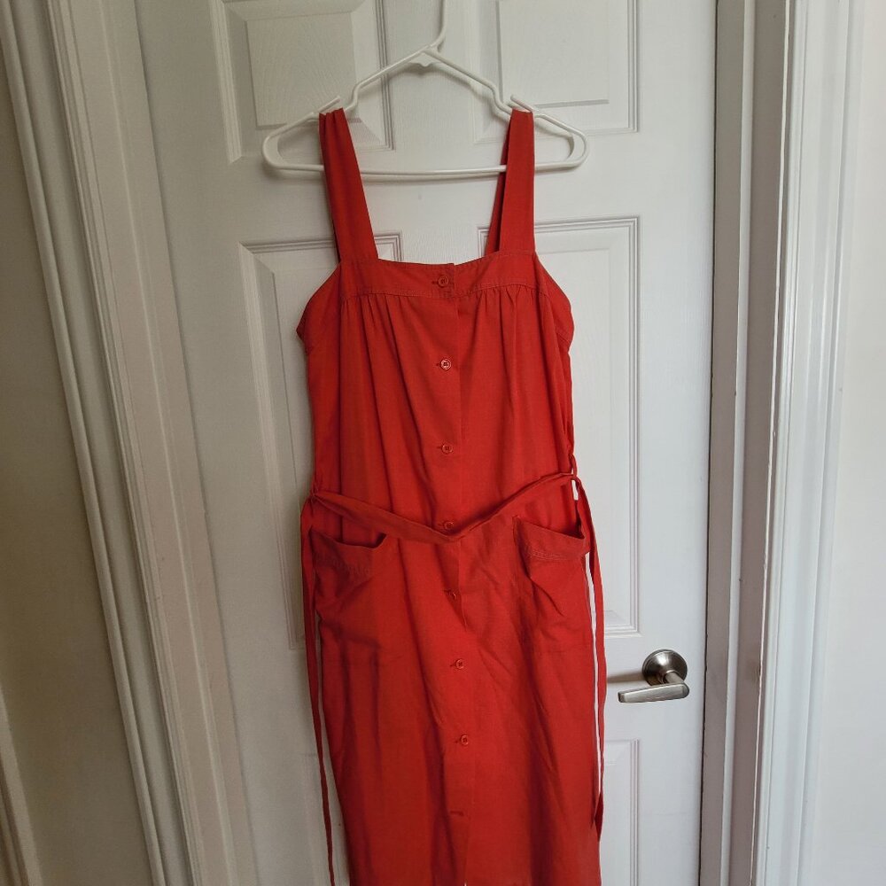 Two Vintage Dresses: Red and Blue Cotton Belted Smock Dresses - Picture 11 of 14